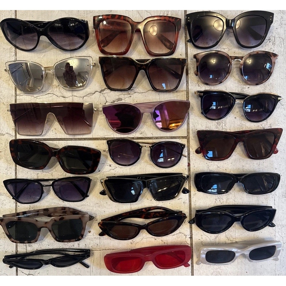 Lot Of  21 Limited Supply-Trend CAT EYE & OVERSIZED Sunglasses Wholesale Bundle